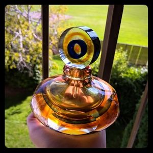 Perfume bottle
